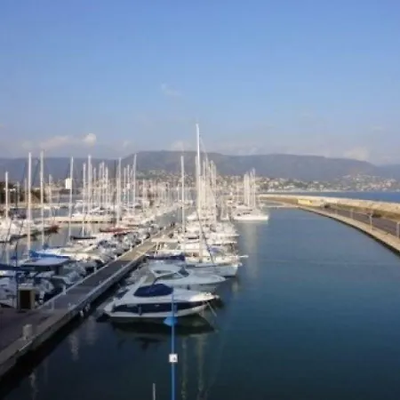 Marine Apartament